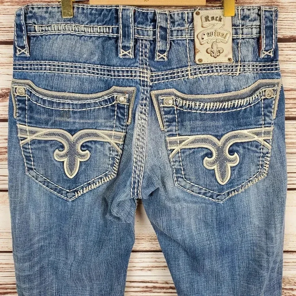 Rock Revival Men's 32x32 Brant Straight Leg Disterssed Jeans Buckle Exclusive